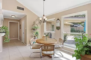 21119 Park Bend Dr, Katy, TX 77450 - Photo 9