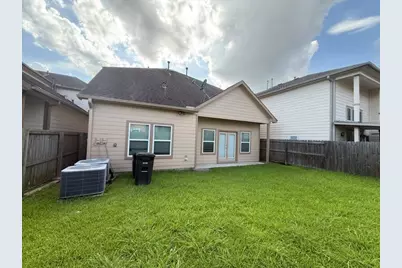 2410 Ranna Ct, Sugar Land, TX 77498 - Photo 11