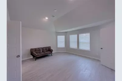 5835 Sunrise Bottom Lane, Fulshear, TX 77441 - Photo 9