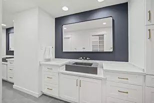 15573 Memorial Dr, Houston, TX 77079 - Photo 27
