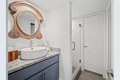 15573 Memorial Drive, Houston, TX 77079 - Photo 13