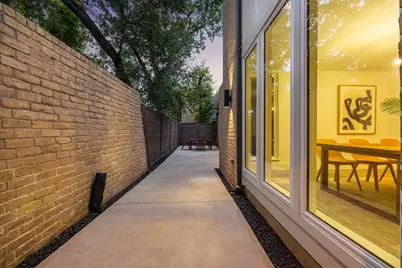 15573 Memorial Drive, Houston, TX 77079 - Photo 41