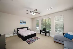 1114 W 25th St, Houston, TX 77008 - Photo 7