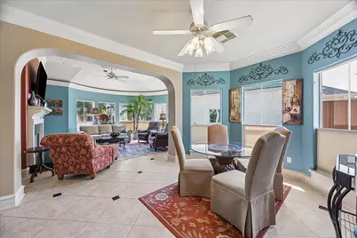 13606 Starlight Harbour Court, Houston, TX 77077 - Photo 15