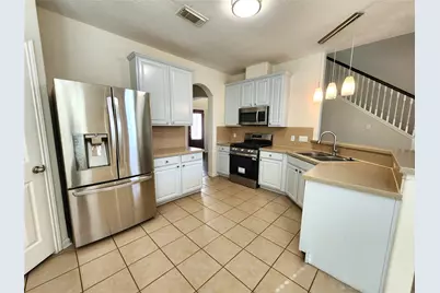 11404 Tidenhaven Ct, Pearland, TX 77584 - Photo 9