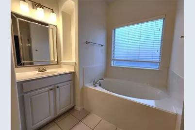 11404 Tidenhaven Ct, Pearland, TX 77584 - Photo 17