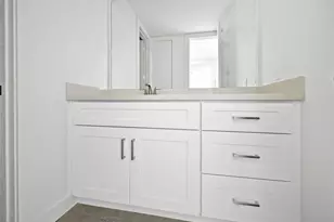 2829 Timmons Ln, Houston, TX 77027 - Photo 25