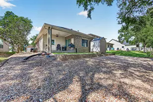 4930 Pleasure Lake Ln, Willis, TX 77318 - Photo 23