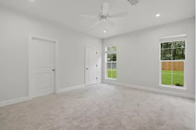 3418 Shadowcrest Lane, The Woodlands, TX 77385 - Photo 9