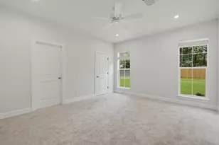 3418 Shadowcrest Ln, The Woodlands, TX 77385 - Photo 9
