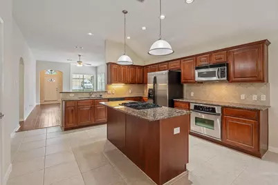 166 April Cove, Conroe, TX 77356 - Photo 13