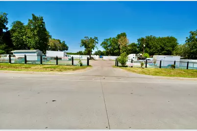 4703 Treaschwig Road, Spring, TX 77373 - Photo 9