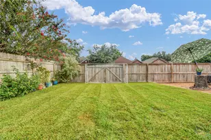 257 N Ranch House Rd, Angleton, TX 77515 - Photo 49