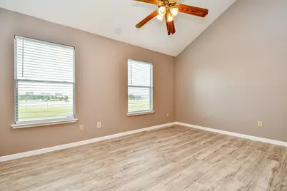 2930 Grants Lake Boulevard #407, Sugar Land, TX 77479 - Photo 9