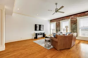 2207 Postoffice St, Galveston, TX 77550 - Photo 9