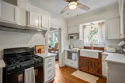907 Clinton Street, Brenham, TX 77833 - Photo 25
