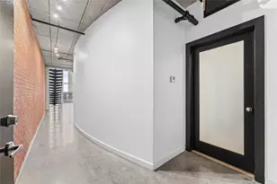2000 Bagby St, Houston, TX 77002 - Photo 3