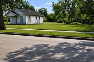 9203 W Montgomery Rd, Houston, TX 77088 - Photo 11