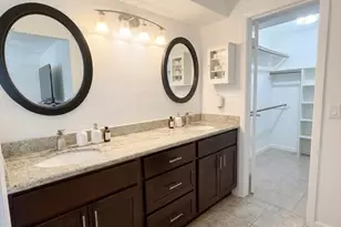 10916 Francoise Blvd, Houston, TX 77042 - Photo 13