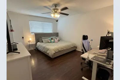 10916 Francoise Boulevard, Houston, TX 77042 - Photo 11