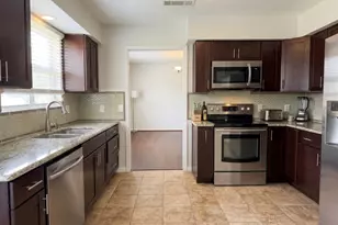 10916 Francoise Blvd, Houston, TX 77042 - Photo 7