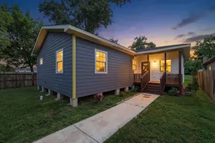 6731 Couch St, Houston, TX 77091 - Photo 1