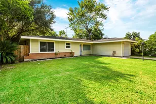 10202 Woodwind Dr, Houston, TX 77025 - Photo 3