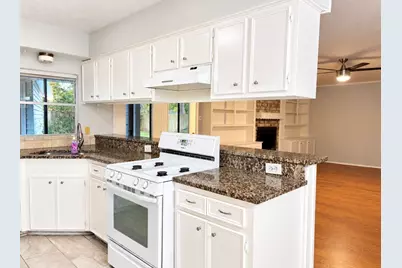 1326 Barrowgate Drive, Sugar Land, TX 77498 - Photo 17