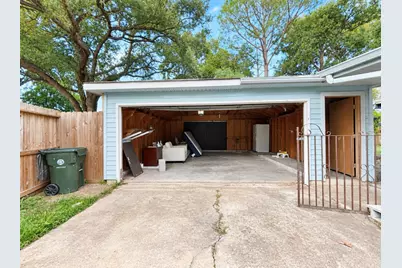 1326 Barrowgate Drive, Sugar Land, TX 77498 - Photo 25