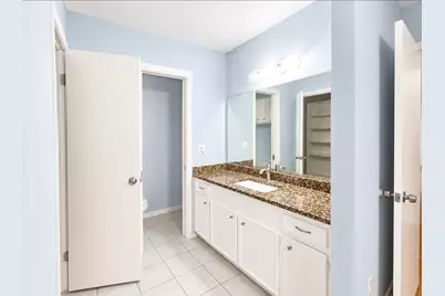 1326 Barrowgate Drive, Sugar Land, TX 77498 - Photo 5