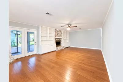 1326 Barrowgate Drive, Sugar Land, TX 77498 - Photo 21