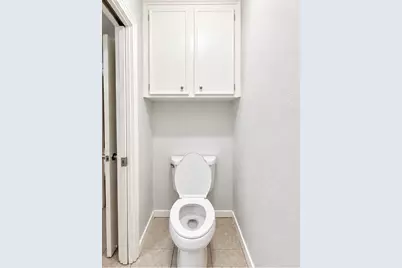 1326 Barrowgate Drive, Sugar Land, TX 77498 - Photo 7