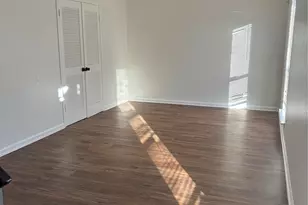 4322 Woodmont Dr, Houston, TX 77045 - Photo 3