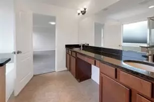 12830 Regal Oaks Bend Ln, Houston, TX 77047 - Photo 13