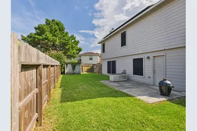 8010 Fox Street Street, Baytown, TX 77523 - Photo 21