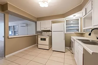 1014 48th Street, Galveston, TX 77551 - Photo 15