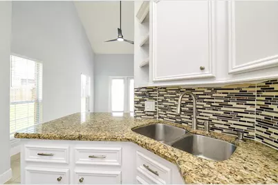 12324 Green Ridge Drive, Willis, TX 77318 - Photo 13