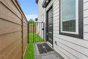 2110 Dewalt St, Houston, TX 77088 - Photo 5