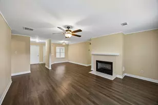 10819 E Linwood Dr, La Porte, TX 77571 - Photo 5