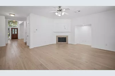 4426 Desert Cliff Court, Katy, TX 77494 - Photo 9