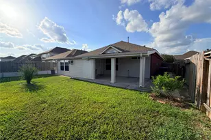 14111 Fox Creek Park Dr, Houston, TX 77083 - Photo 13