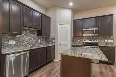 15627 Sycamore Drive, Montgomery, TX 77356 - Photo 7