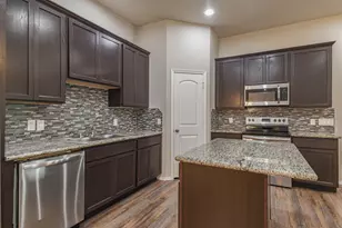 15627 Sycamore Dr, Montgomery, TX 77356 - Photo 7