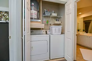 2400 McCue Rd, Houston, TX 77056 - Photo 19