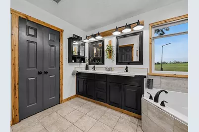 19023 Frey Road, Hempstead, TX 77445 - Photo 29