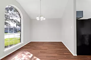 4018 Floral Way Ct, Fresno, TX 77545 - Photo 5