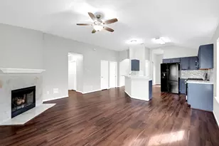 4018 Floral Way Ct, Fresno, TX 77545 - Photo 9