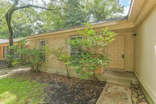 56 Fallshire Dr, Spring, TX 77381 - Photo 3