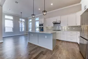 954 Fisher St, Houston, TX 77018 - Photo 15