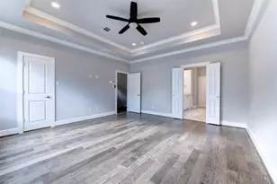 954 Fisher St, Houston, TX 77018 - Photo 29